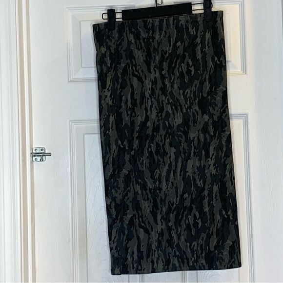 Lululemon Vinyasa Cotton Scarf Sage Camo - Picture 4 of 10